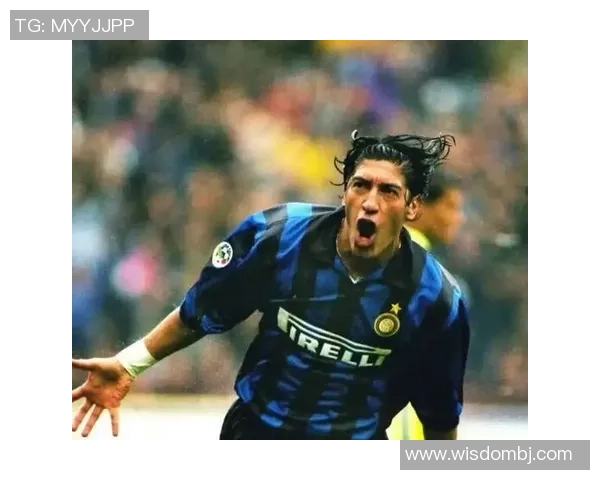 智利足球传奇球星的辉煌历程与绿茵场上的激情故事